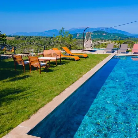 Harika Villa Bayirkoy (Seydikemer)